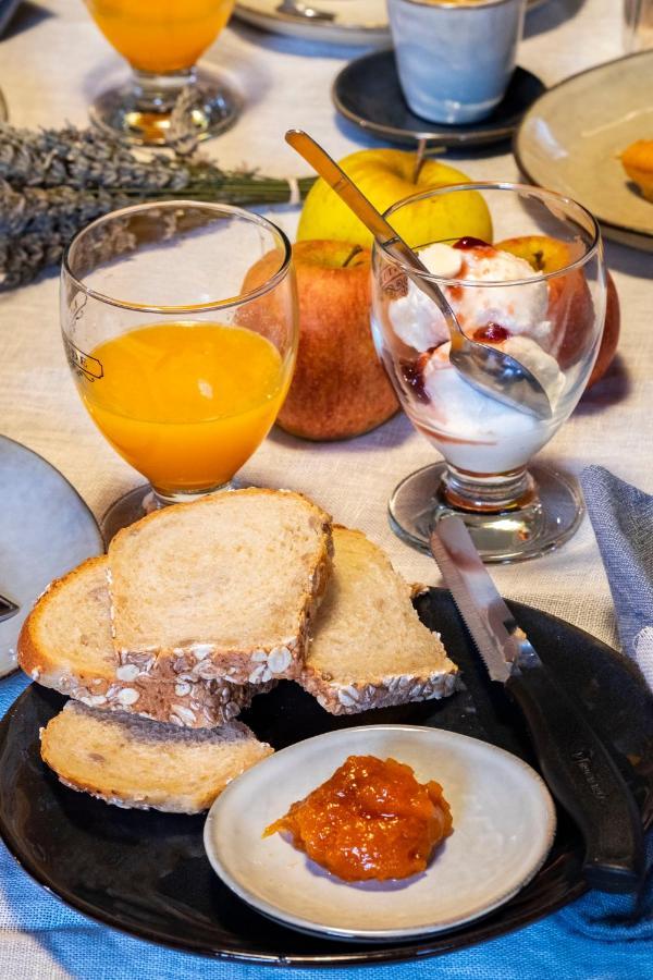 La Porta Accanto B&B San Vito di Leguzzano Buitenkant foto
