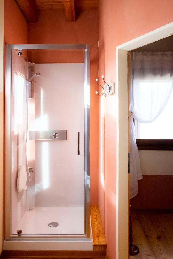 La Porta Accanto B&B San Vito di Leguzzano Buitenkant foto