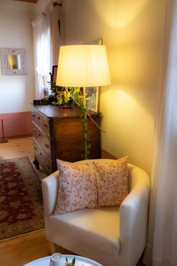 La Porta Accanto B&B San Vito di Leguzzano Buitenkant foto
